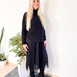 Šaty černé s plisovanou spodničkou